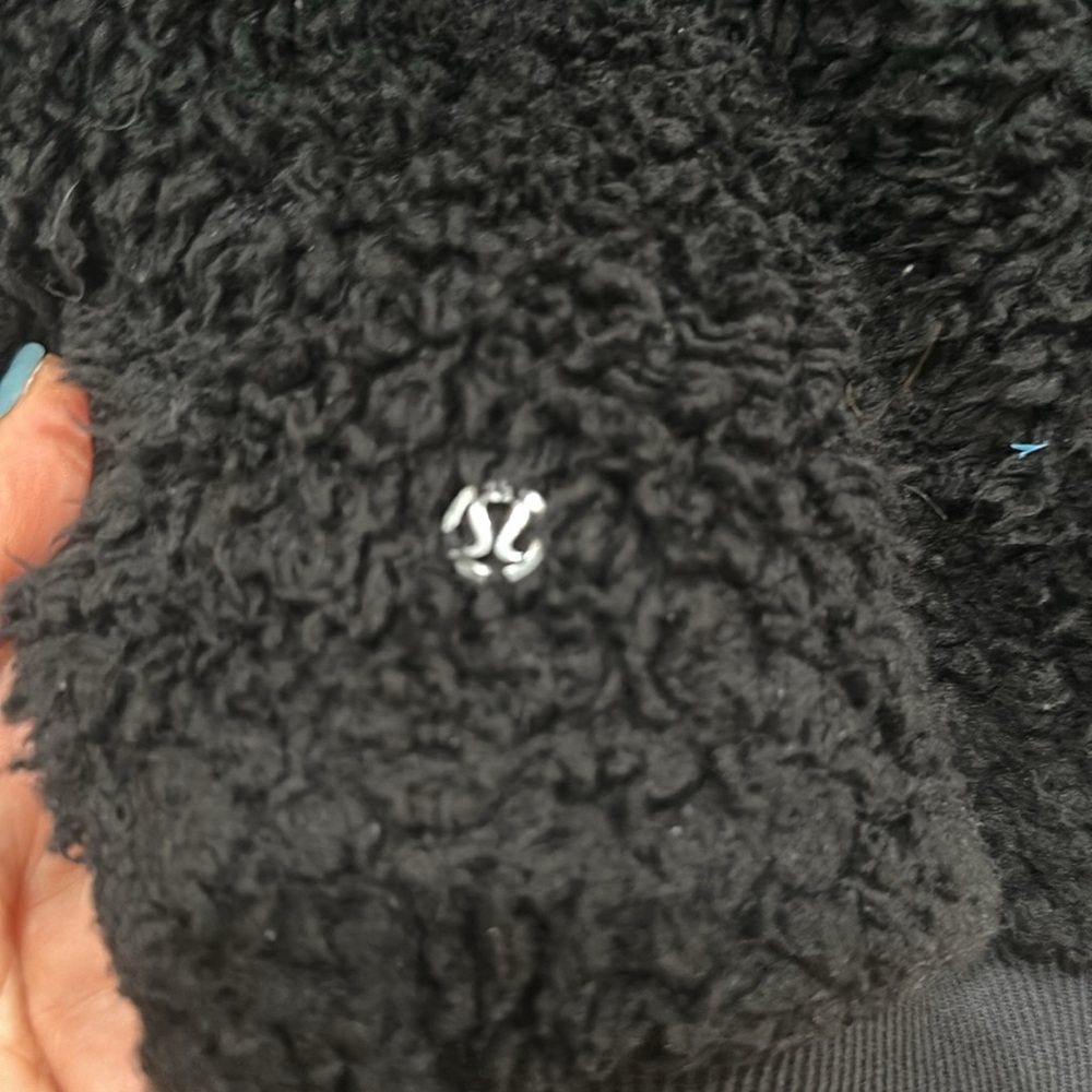 (6154) Lululemon Oh So Sherpa Half Zip Sz 2 *LOVED - Picture 10 of 10